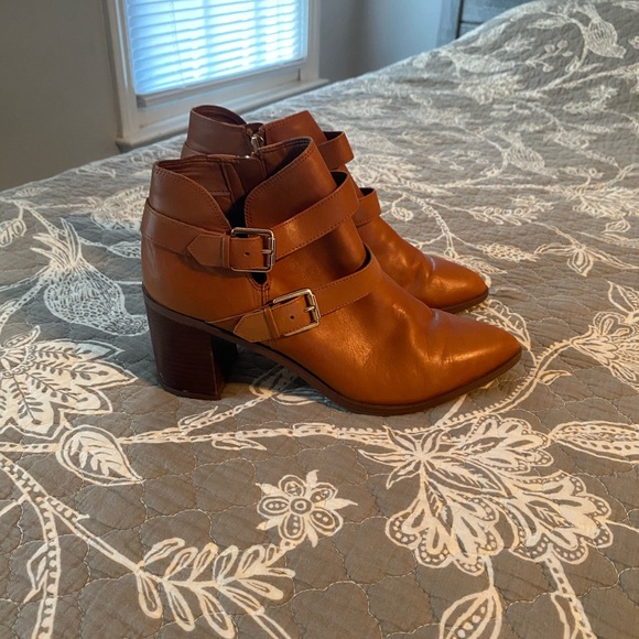 FRANCO SARTO CAMEL LEATHER ANKLE BOOTS WITH STRAPS WOMENS SIZE 10 STACKED HEEL - Picture 14 of 15
